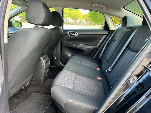 Used 2019 Nissan Sentra SV FWD image 15