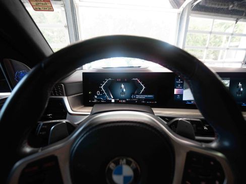 Used 2023 BMW X7 M60i w/ Executive Package AWD/4WD image 15