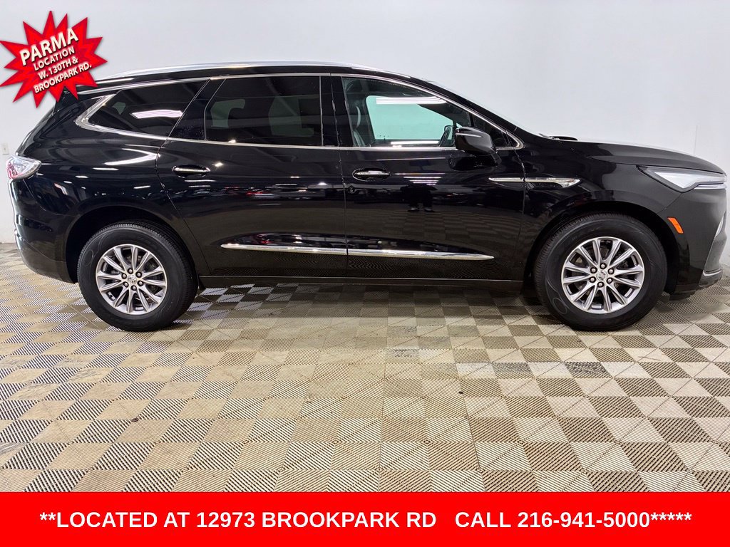 Certified 2024 Buick Enclave Essence AWD/4WD image 5
