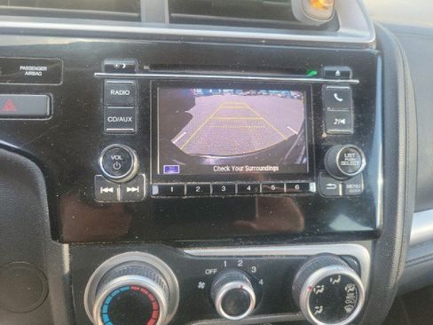 Used 2016 Honda Fit LX image 6