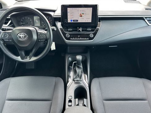 Certified 2025 Toyota Corolla LE image 13
