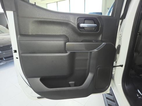Used 2022 GMC Sierra 1500 AT4 w/ AT4 Premium Package AWD/4WD image 21