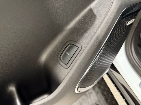 New 2026 Chevrolet Traverse High Country image 17