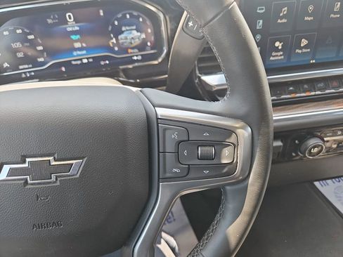 Used 2023 Chevrolet Silverado 1500 RST w/ Z71 Off-Road Package AWD/4WD image 16