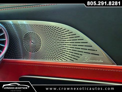Used 2023 Mercedes-Benz SL 63 AMG 4MATIC w/ Driver Assistance Package image 38