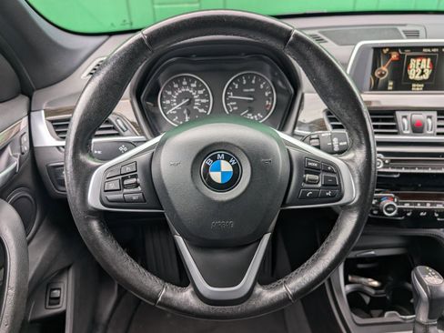 Used 2017 BMW X1 xDrive28i image 17