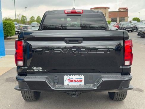 Used 2025 Chevrolet Colorado Trail Boss image 4