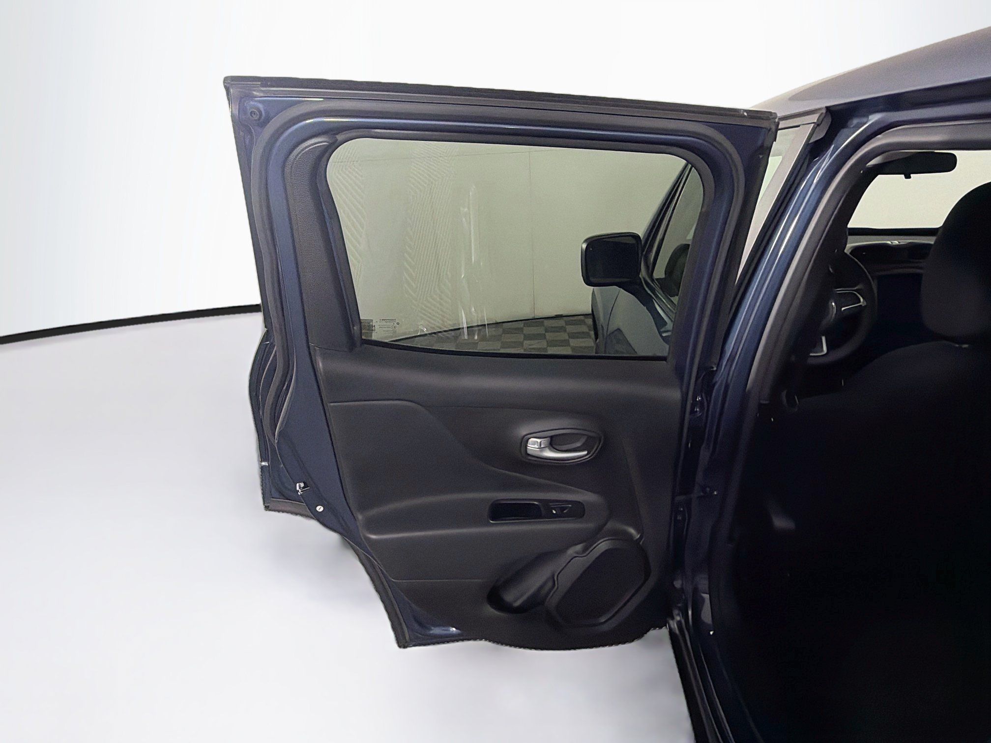 Used 2023 Jeep Renegade Latitude AWD/4WD image 26
