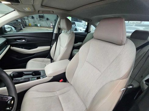 Used 2023 Honda Accord EX image 21