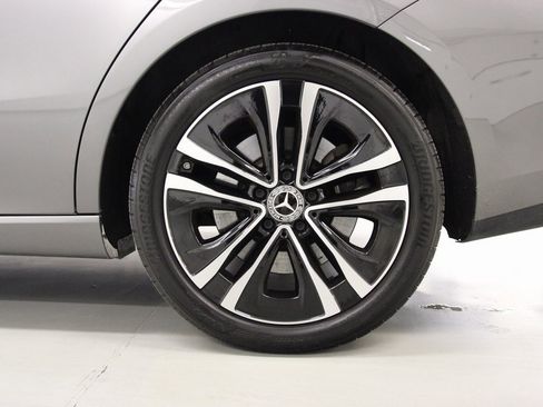 Used 2025 Mercedes-Benz CLA 250 4MATIC image 10