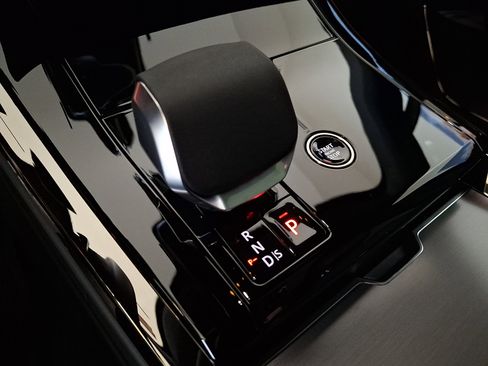 New 2026 Land Rover Range Rover Sport Dynamic SE image 12