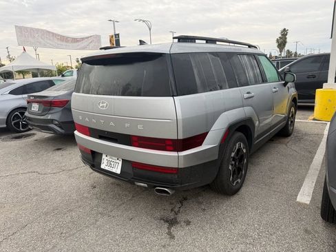 Used 2025 Hyundai Santa Fe SEL image 5