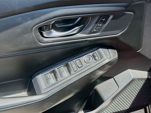 Used 2023 Honda Accord Sport image 16