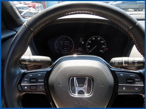 Used 2024 Honda HR-V Sport image 14