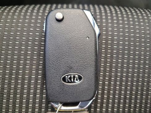Used 2021 Kia Forte Sedan FWD image 32