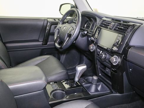 Used 2023 Toyota 4Runner TRD Off-Road Premium w/ Off Road Premium Plus Package AWD/4WD image 18
