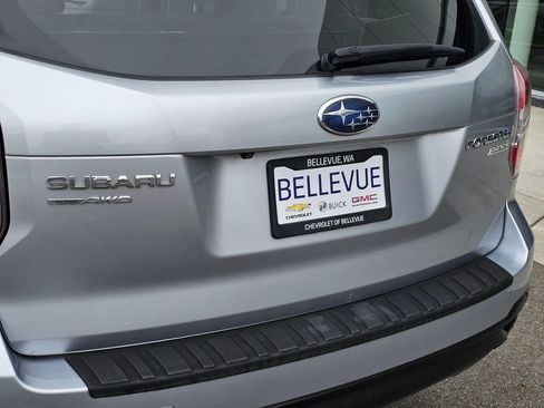 Used 2015 Subaru Forester 2.5i Premium w/ All-Weather Package AWD/4WD image 14