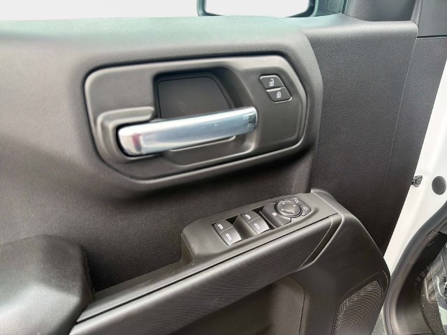 New 2026 GMC Sierra 1500 Pro w/ Graphite Edition AWD/4WD image 18