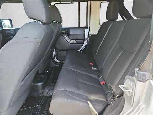 Used 2016 Jeep Wrangler Unlimited Sport w/ Quick Order Package 24S AWD/4WD image 24