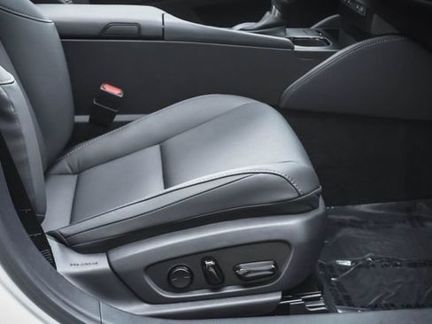 Certified 2025 Lexus ES 300h w/ Premium Package FWD image 25