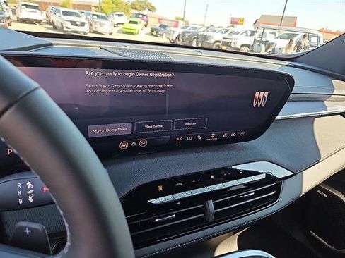 New 2026 Buick Enclave Sport Touring w/ Power Package image 18