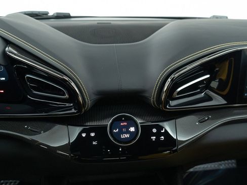 Used 2024 Ferrari Purosangue image 40