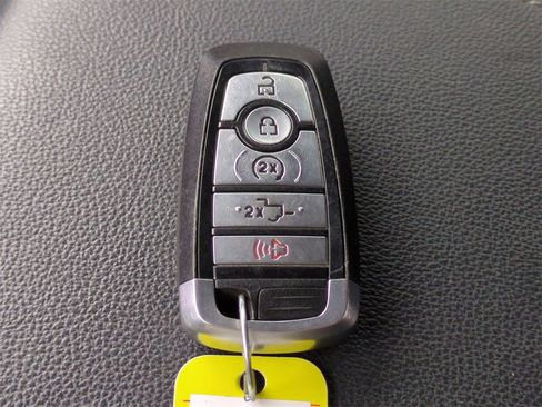 Certified 2024 Ford F250 Lariat w/ Sport Appearance Package image 29