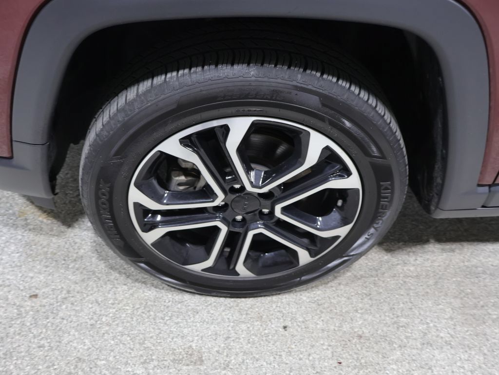 Certified 2022 Jeep Compass Limited AWD/4WD image 11