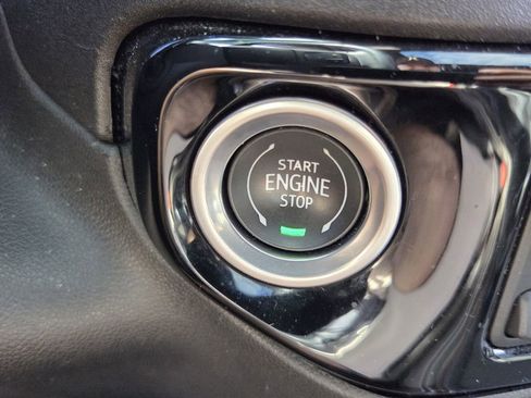 Used 2024 Chevrolet Silverado 2500 ZR2 w/ ZR2 Bison Edition image 31