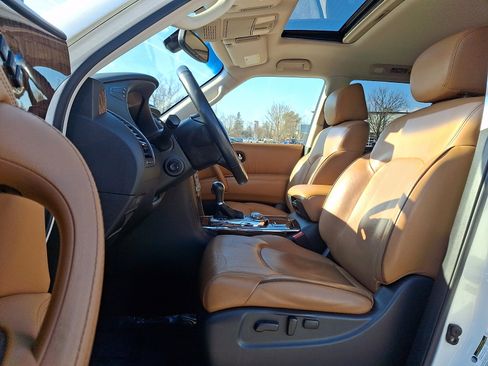 Used 2017 Nissan Armada Platinum image 16