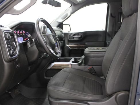 Used 2022 Chevrolet Silverado 1500 LT Trail Boss AWD/4WD image 18