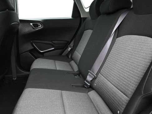 Used 2020 Kia Soul S image 22