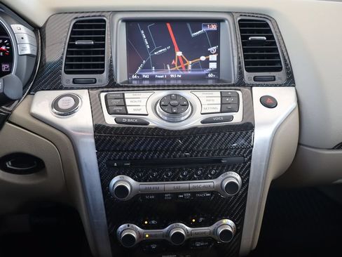 Used 2014 Nissan Murano SL w/ Navigation Package AWD/4WD image 22