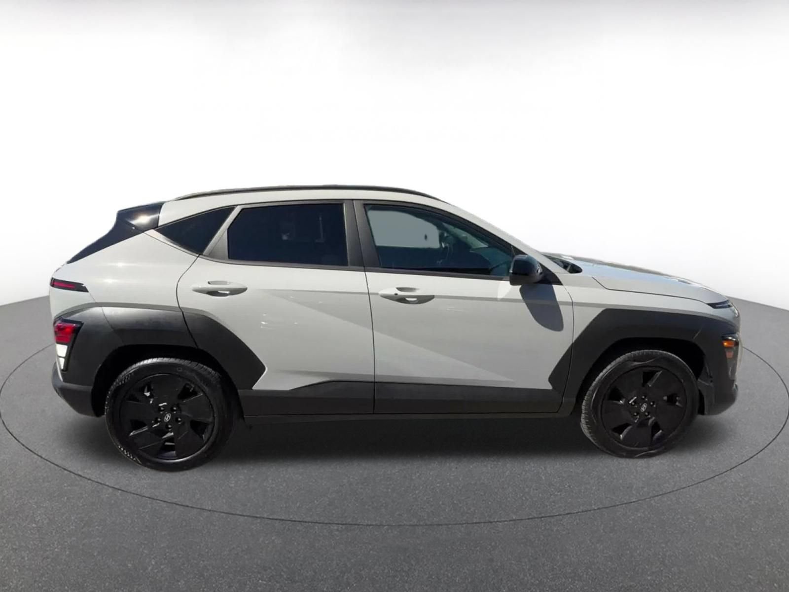 Used 2026 Hyundai Kona SEL Sport FWD image 15