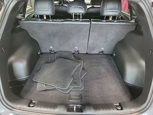 Used 2024 Jeep Compass Limited image 16