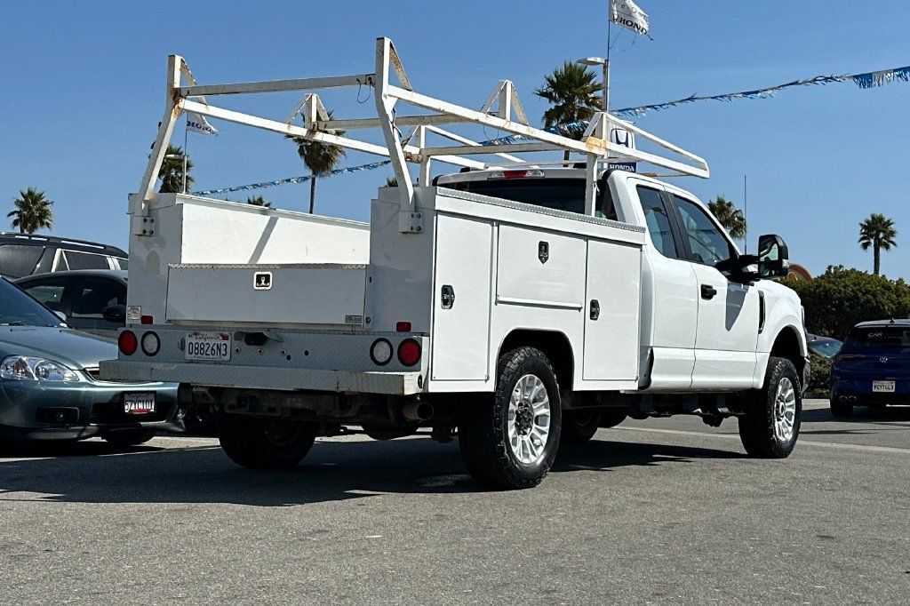 Used 2022 Ford F250 XL w/ STX Appearance Package AWD/4WD image 3