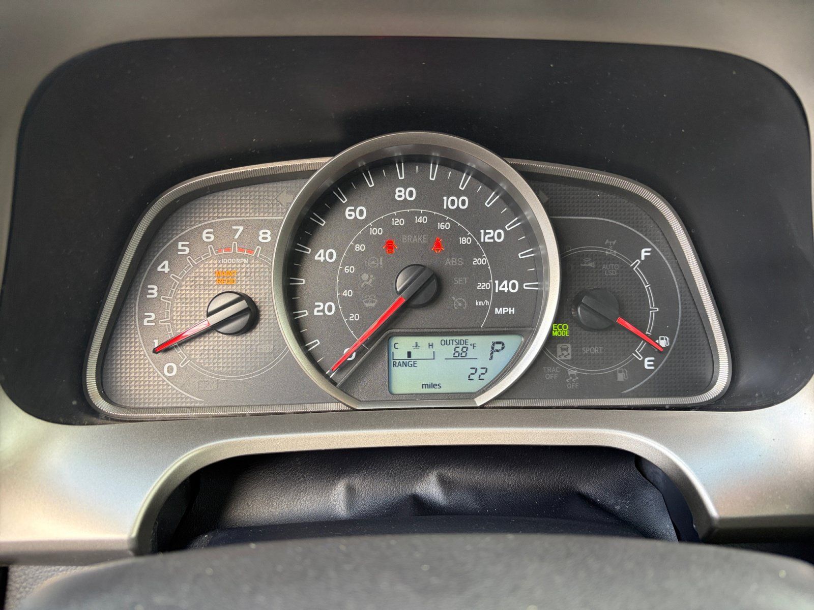 Used 2015 Toyota RAV4 XLE AWD/4WD image 13