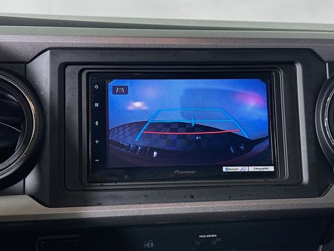 Used 2019 Toyota Tacoma SR5 RWD image 24