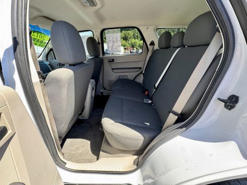 Used 2012 Ford Escape XLS FWD image 12