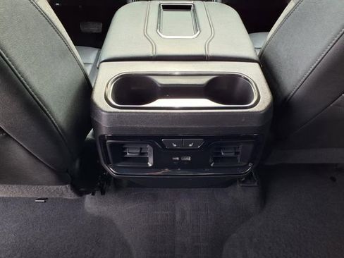 Used 2022 GMC Sierra 1500 AT4 w/ AT4 Preferred Package image 17