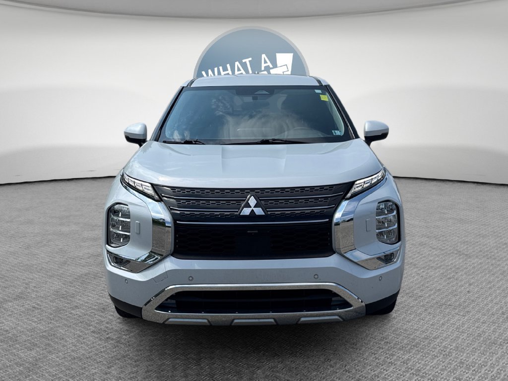 Used 2022 Mitsubishi Outlander SE AWD/4WD image 9