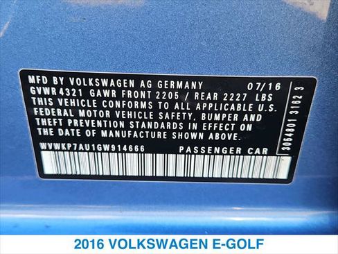 Used 2016 Volkswagen e-Golf SE w/ DC Fast Charging Package FWD image 25