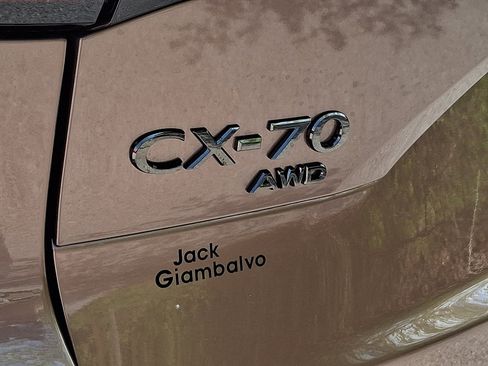New 2026 MAZDA CX-70 3.3 Turbo w/ Premium Package AWD/4WD image 17