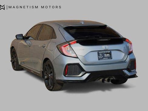 Used 2017 Honda Civic Sport image 12