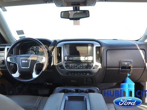 Used 2018 GMC Sierra 1500 SLT w/ SLT Premium Package RWD image 18