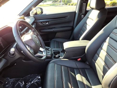 Used 2026 Honda CR-V Sport-L image 14