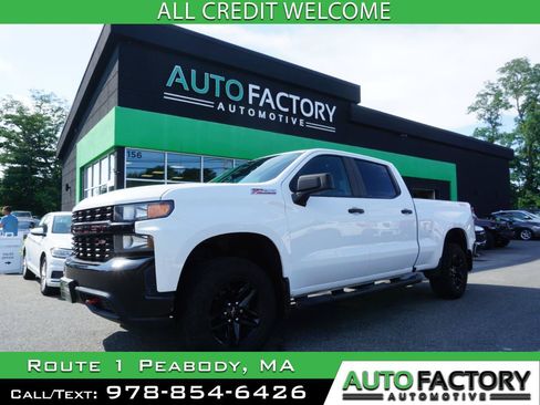 Used 2019 Chevrolet Silverado 1500 Custom Trail Boss w/ Custom Convenience Package AWD/4WD image 1