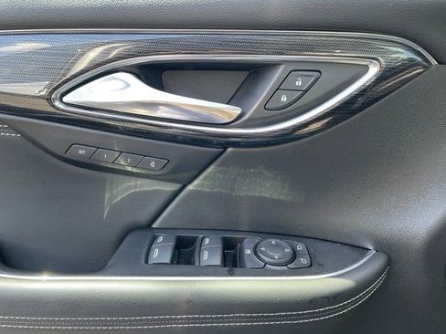Used 2023 Buick Envision Essence FWD image 9