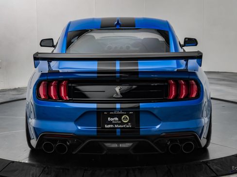 Used 2021 Ford Mustang Shelby GT500 w/ Carbon Fiber Track Pack RWD image 16