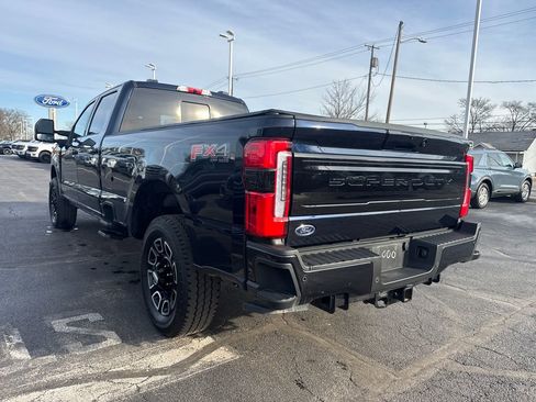 Used 2025 Ford F250 Platinum image 9